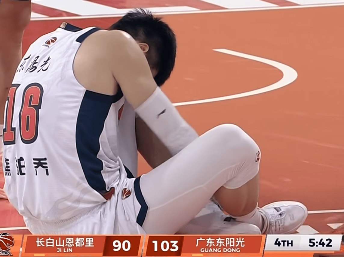 NG28-广东3消息！焦泊乔最新伤情，徐杰王者归来，崔永熙主动请战遭拒